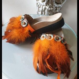 INUIKII black / orange feather hand beaded strap sandals retail $225 size 38